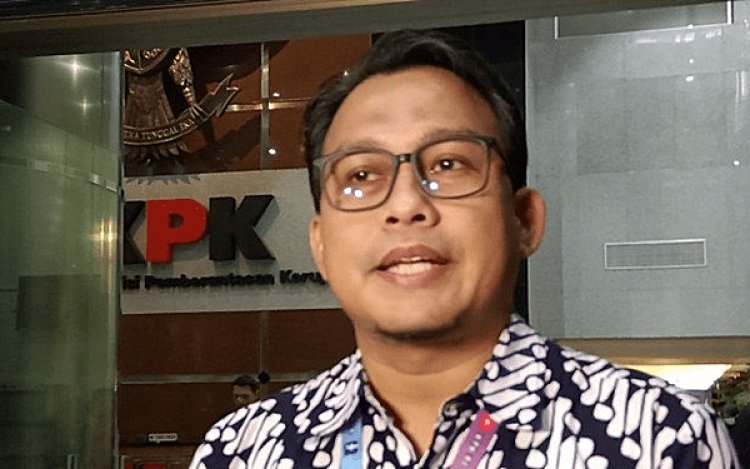 KPK Benarkan Geledah Kantor Gubernur Jatim